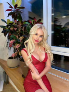 AnastasiaSpaces red dress